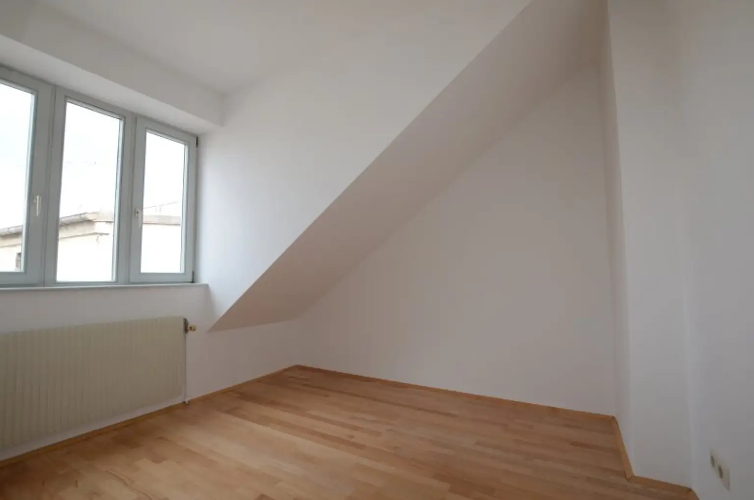 DG-Wohnung direkt beim Alten AKH