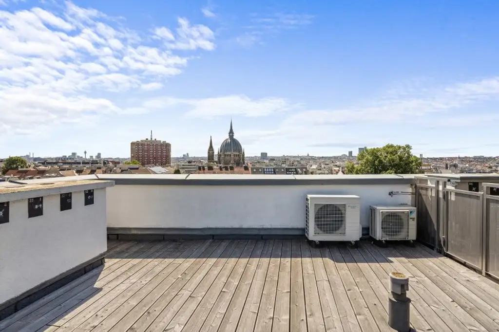 Licht Luft Luxus - Exklusive Dachgeschoss-Maisonette mit Terrassen & 360° Panoramablick