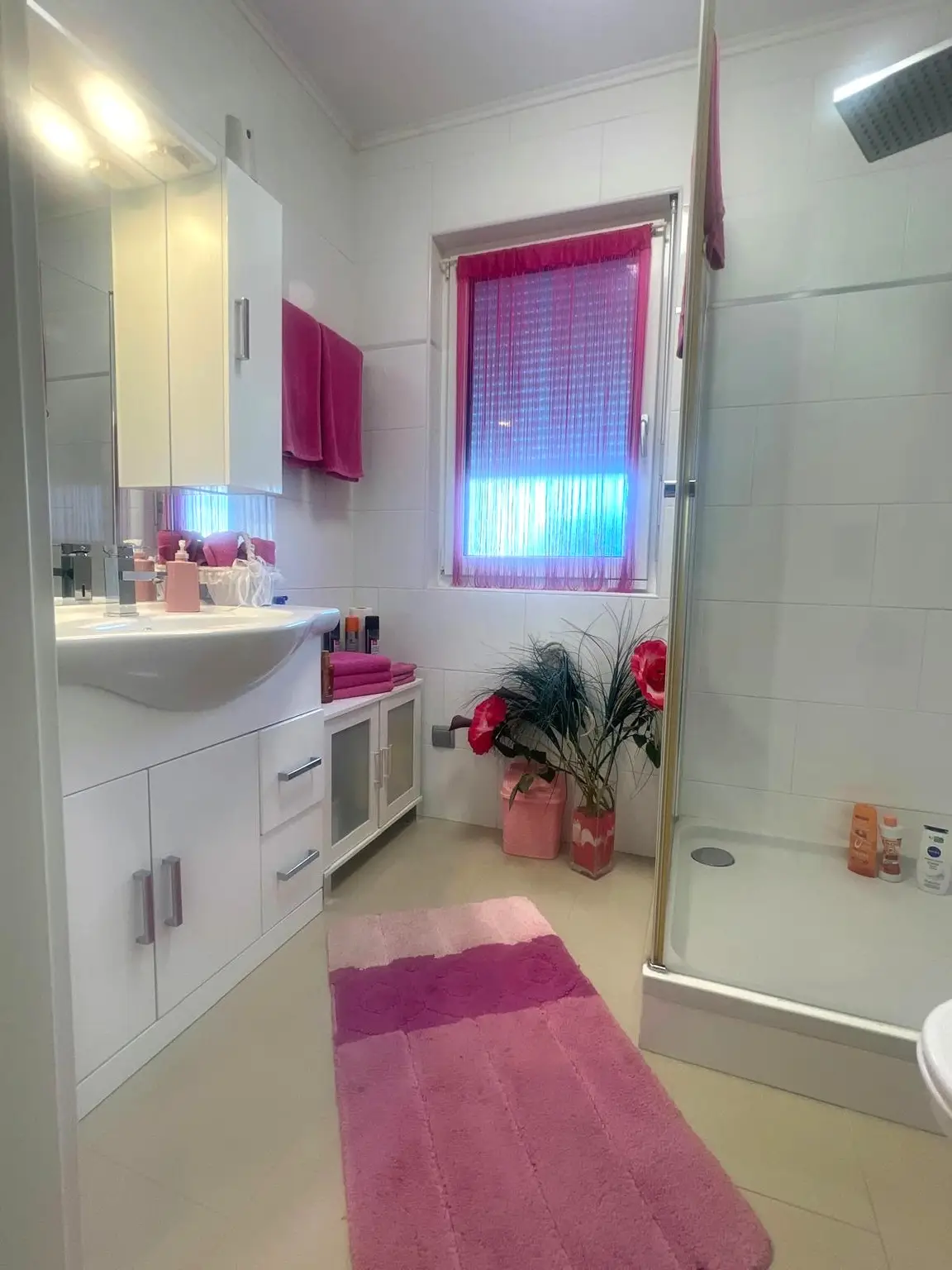 WhatsApp Image 2025-10-20 at 19.42.58.jpeg