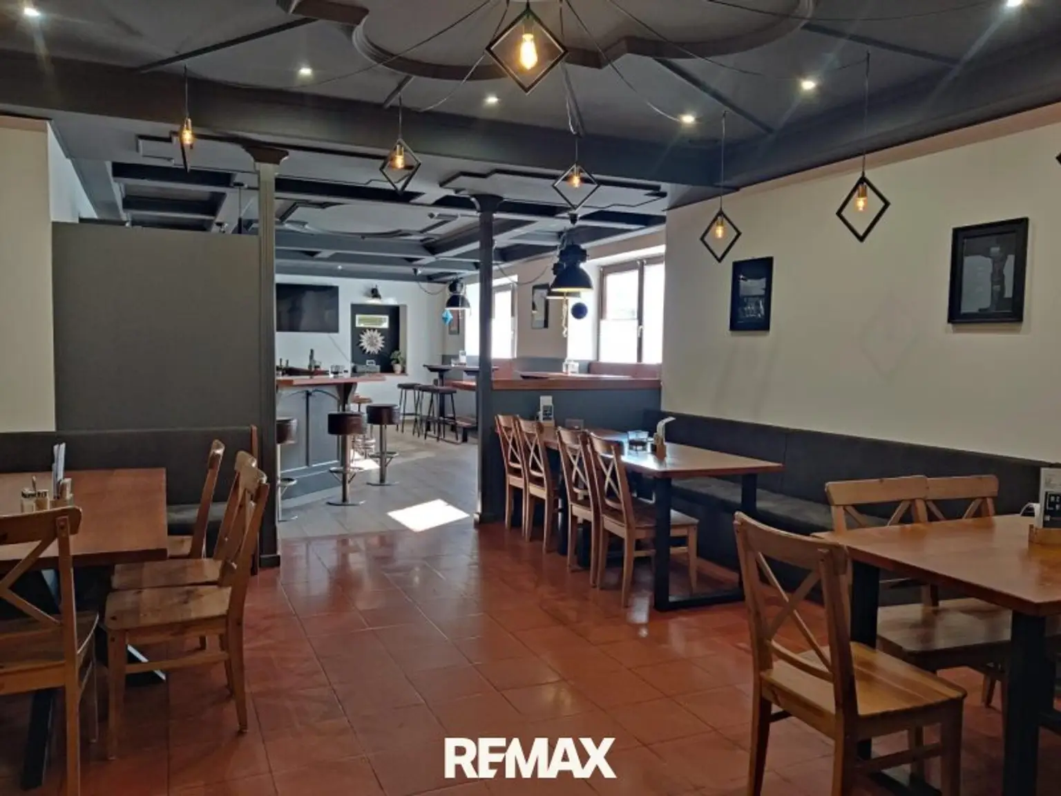 Sitzgelegenheiten Bar