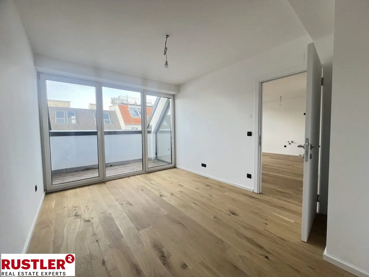 Top moderne Dachgeschosswohnung mit Terrasse & Fernblick | Erstbezug am Reinlpark