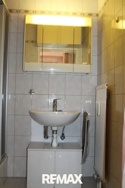 ETW 2115 Ernstbrunn - Badezimmer