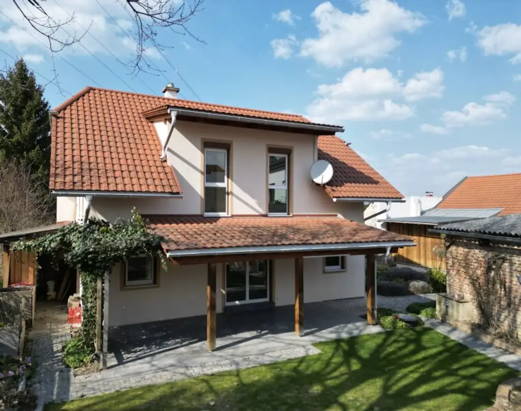 +Einzigartiges Einfamilienhaus mit Nebengebäude in Enzesfeld-Lindabrunn+