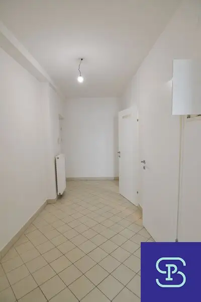 Sanierter 69m² Altbau mit 3 Zimmern und Einbauküche im Eigentum - 1170 Wien