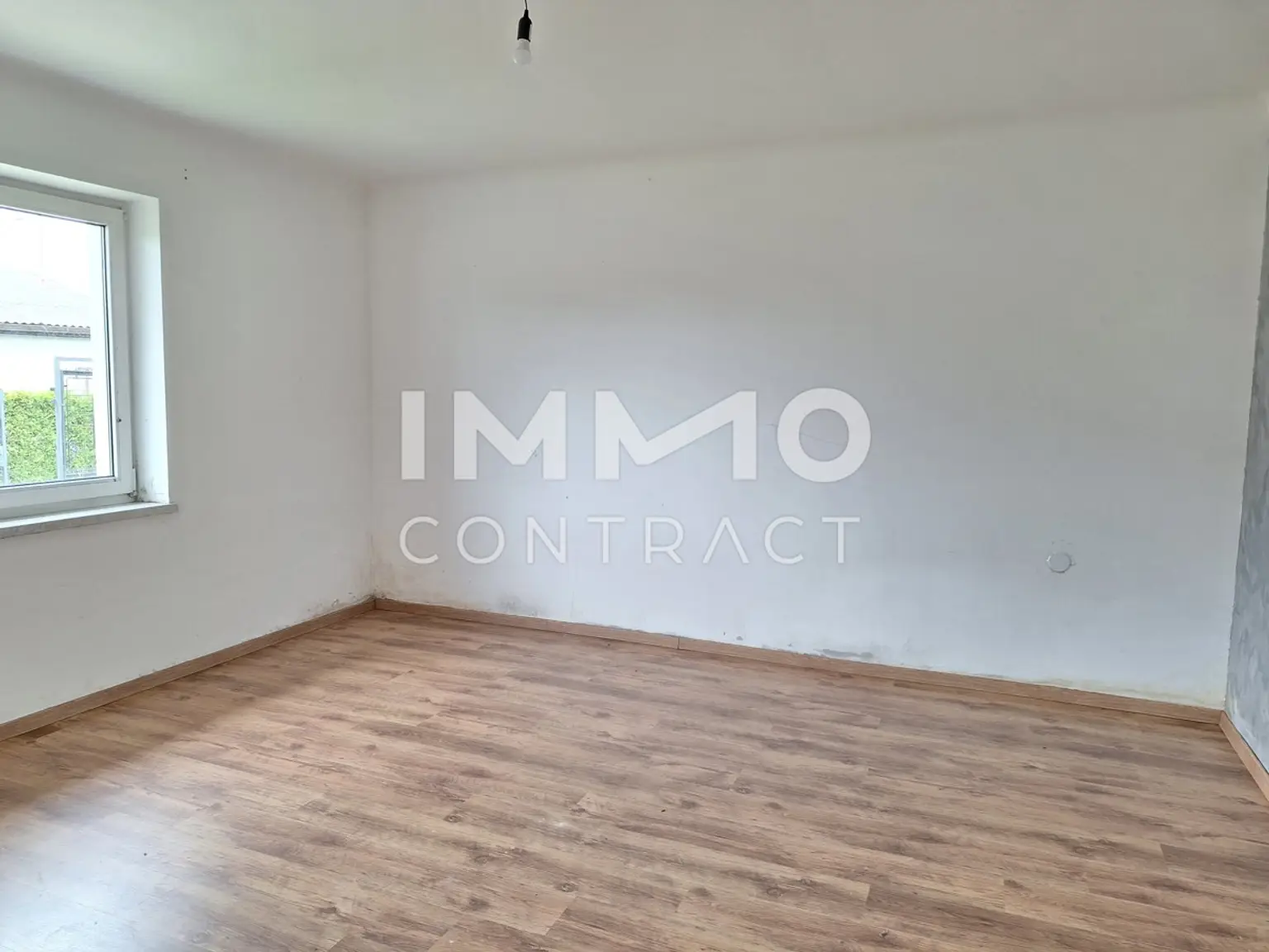 Sanierungsbedürftiger Bungalow auf Pachtgrund Nähe ALTE DONAU