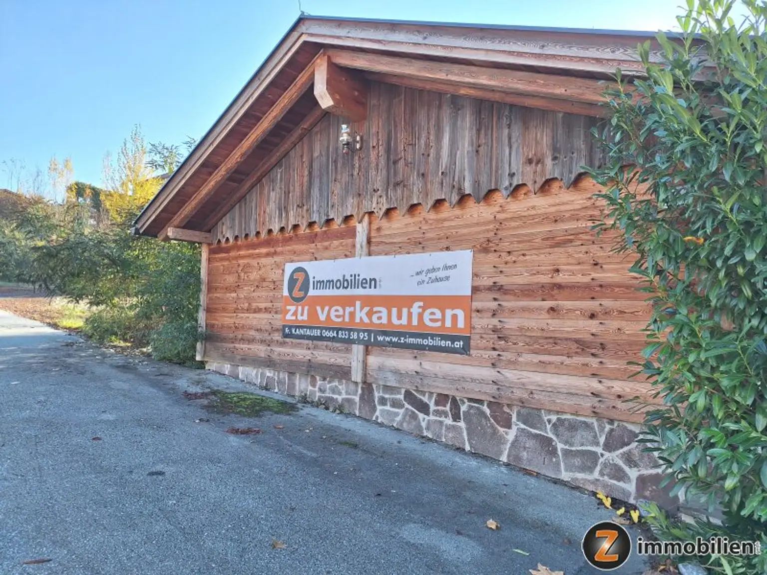 Wolfau: Zentral gelegene großzügige Liegenschaft zur Sofortübernahme