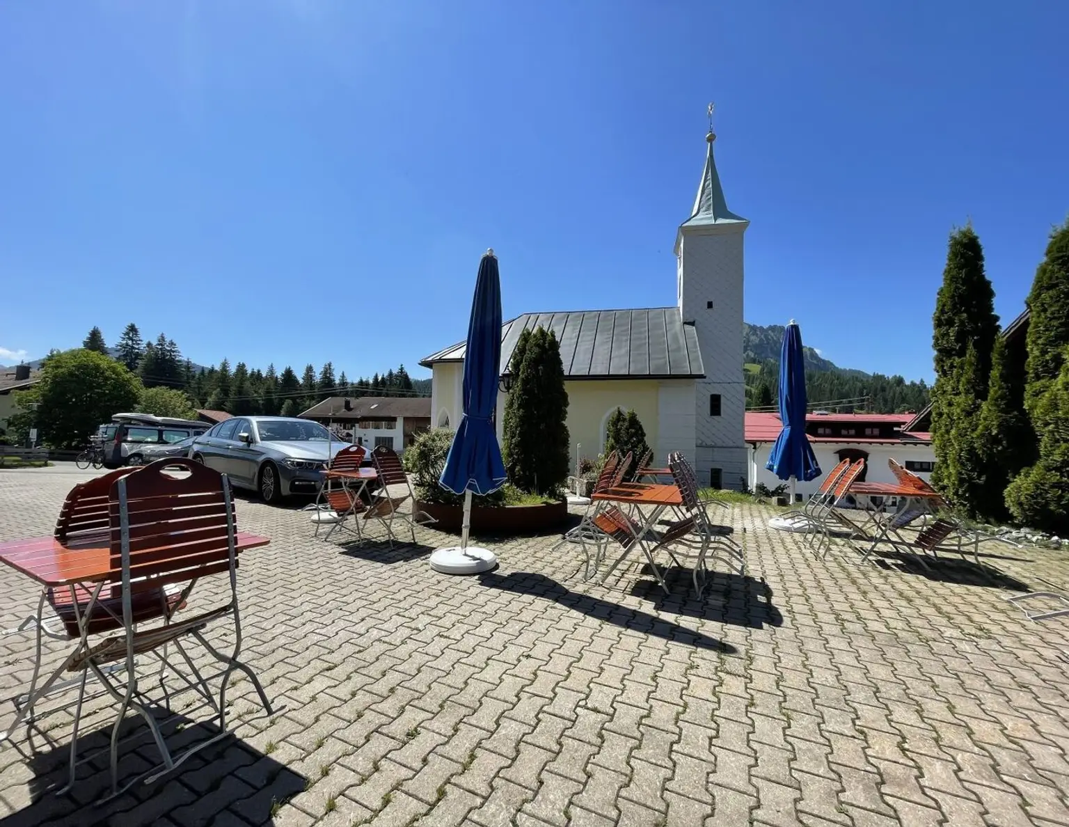 Jungholz in Tirol: Charmantes Hotel in traumhafter Naturlage