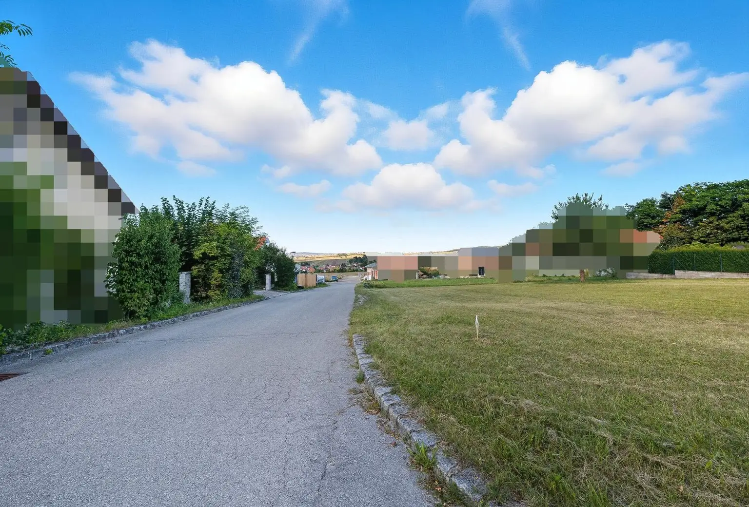 Traumgrundstück in Hollabrunn: Tolle Aussicht, begehrte Lage, kein Bauzwang!