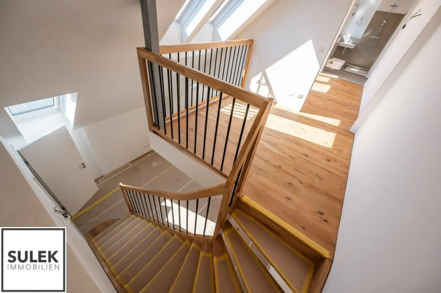Dachgeschoßwohnung im Herzen des 2. Bezirks – 72 m² Wohnkomfort