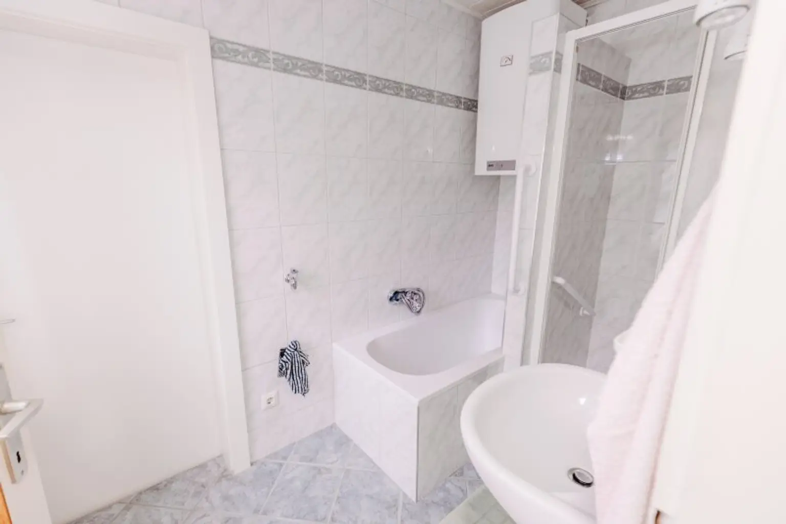 Lassen sie sich von diesem  zentrumsnahen Juwel inspirieren, hier ist der Urlaub zu Hause…