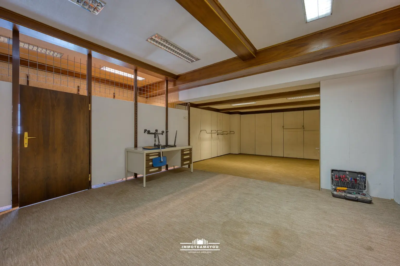 Geschäftslokal-Büro-Lager OG 1 DSC_2446