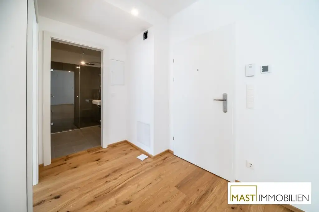 *Sommer 2025* Provisionsfreie 2-Zimmer Wohnung mit 12 qm Loggia!