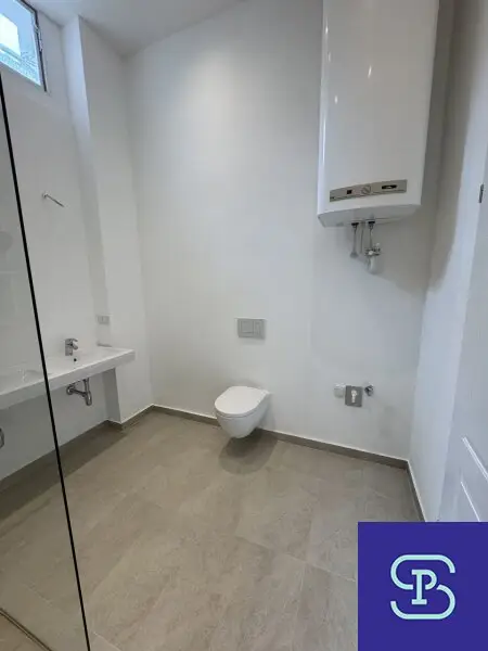 Badezimmer 2
