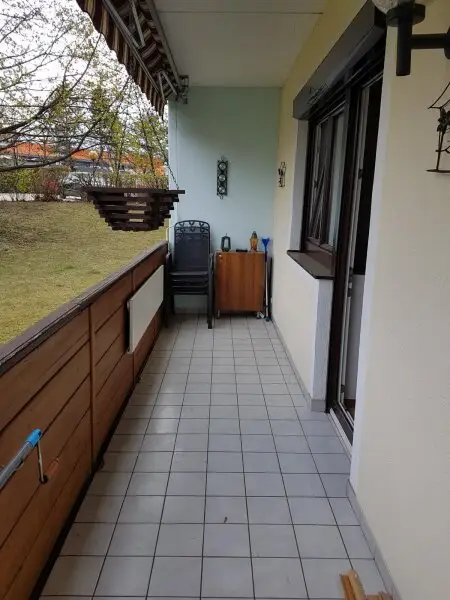 4-ZIMMER WOHNUNG MIT GROSSER LOGGIA
