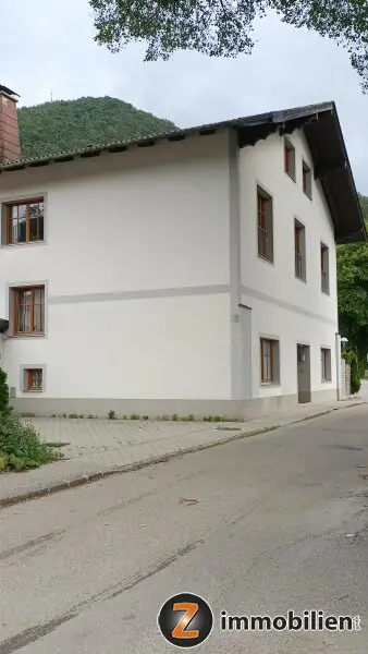 Puchberg am Schneeberg: Großes Generationenhaus mit sehr guter Infrastruktur