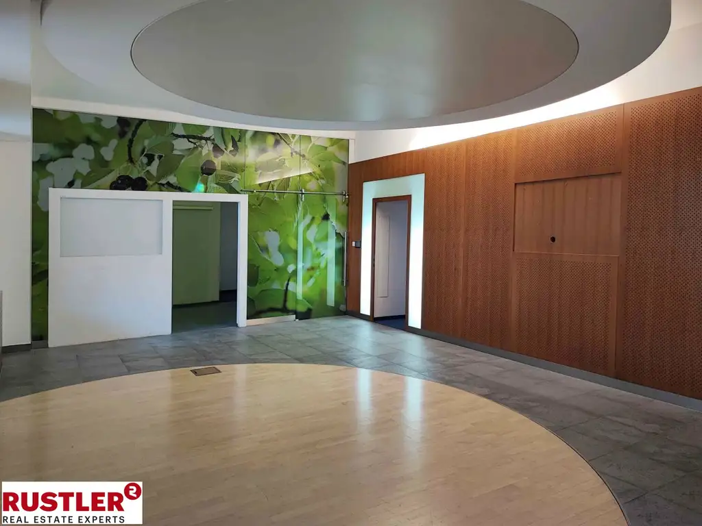 Funktionales Arbeiten mit Altbau-Charme – Büro Teilfläche in 1050 Wien