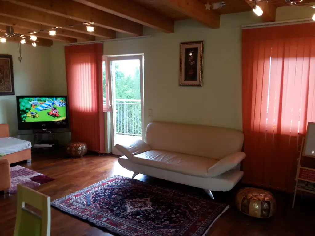 Wohnhaus mit Panoramablick & Entwicklungspotenzial nahe Spittal an der Drau – sonnige Ruhelage