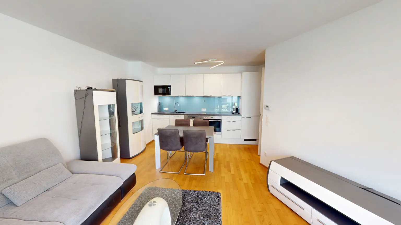 Moderne Maisonettewohnung | Jedes Zimmer mit Freifläche