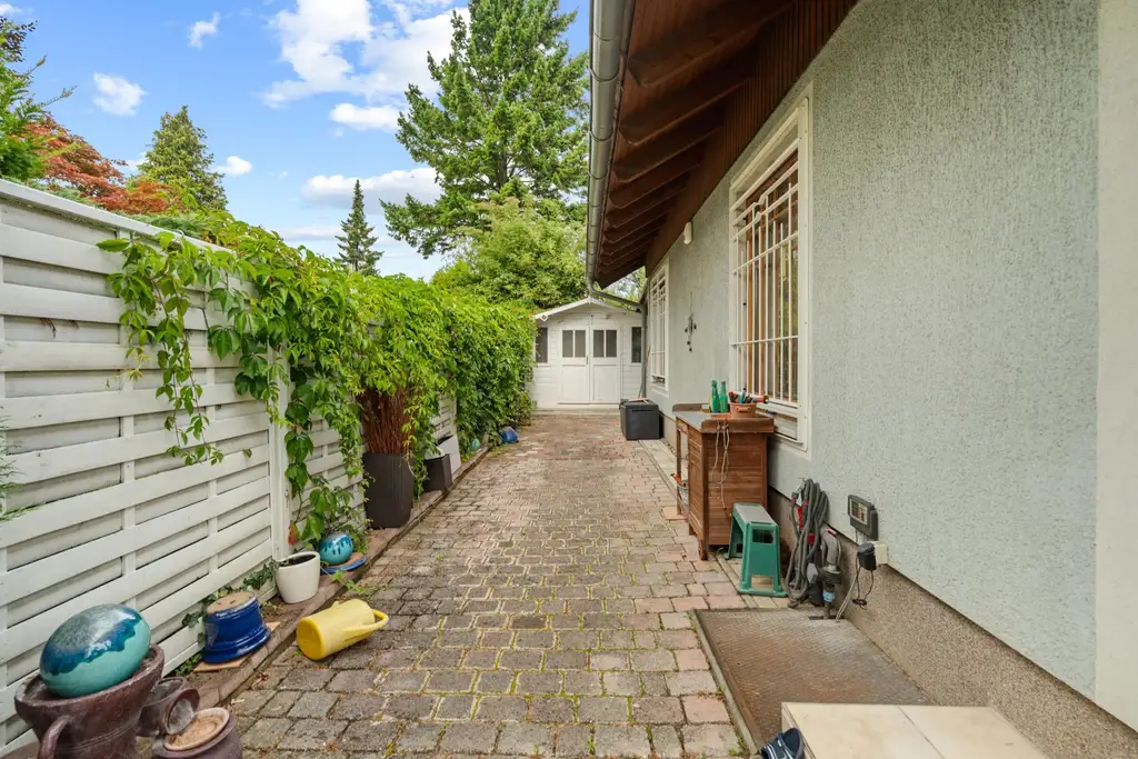 "Ihr privates Paradies in Gerasdorf! Traumhaus mit Pool, Garten & mehr!"