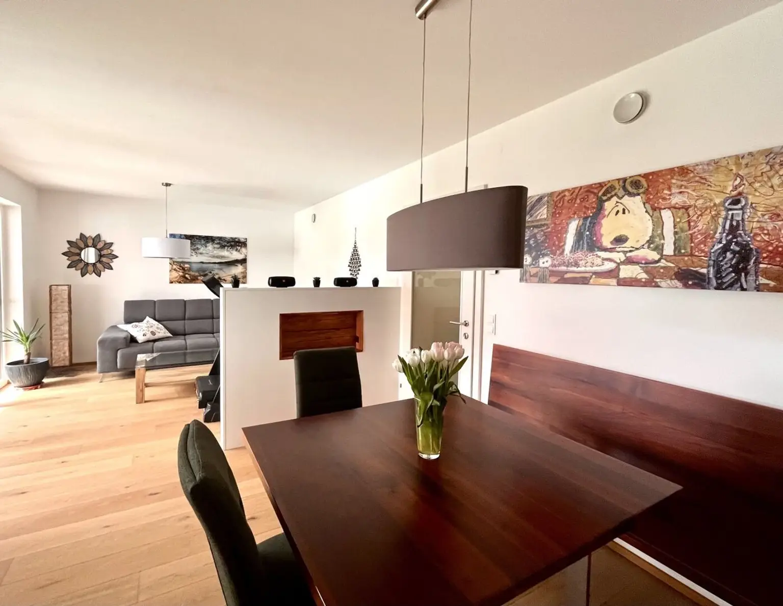 Bergheim: Moderne 3-Zimmer-Gartenwohnung mit überdachter Terrasse