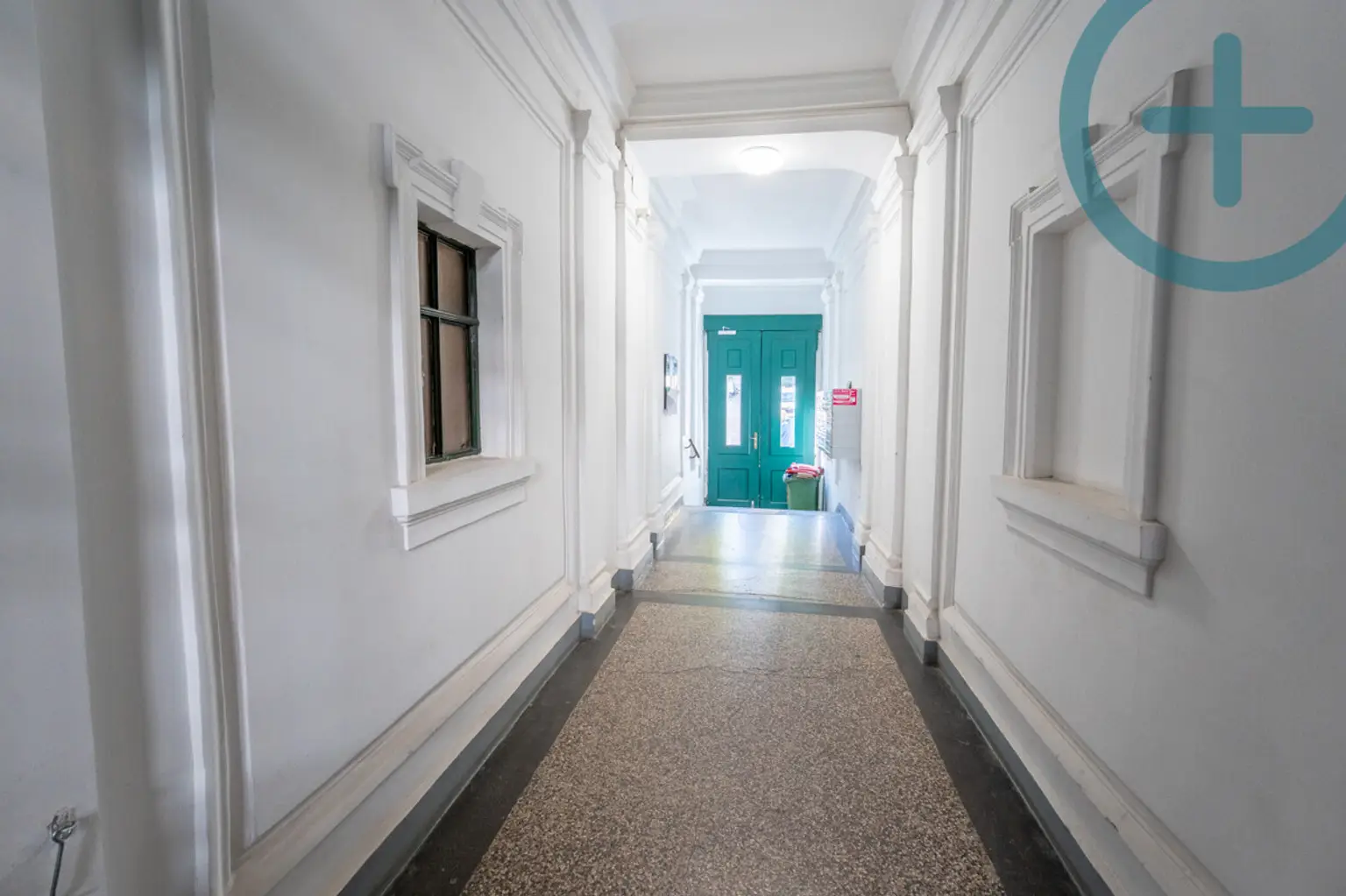 3 Zimmer - Altbauwohnung in der Liechtensteinstraße