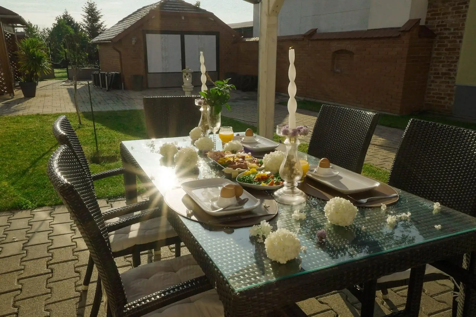 Essbereich im Garten