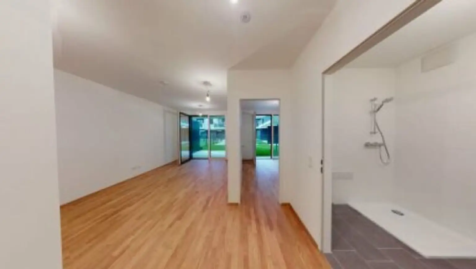 2 Zimmer - Gartenwohnung für Eigennutzer oder Anleger nahe Kirschblütenpark / Kagran !