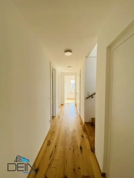 ++NEU++ EXKLUSIVE 5 ZIMMER DOPPELHAUSHÄLFTE MIT KELLER UND GARTEN IN TRAUMHAFTER LAGE!