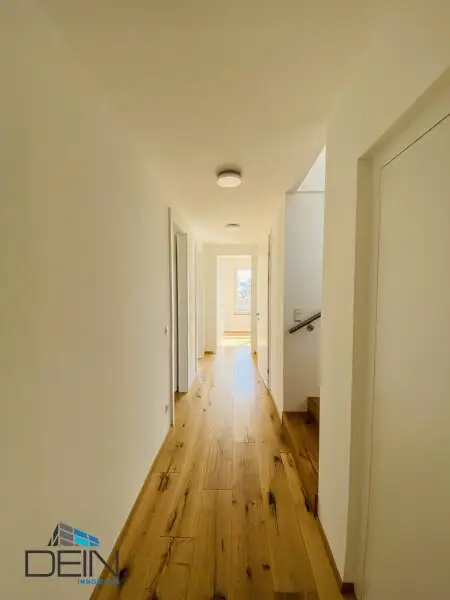 ++NEU++ EXKLUSIVE 5 ZIMMER DOPPELHAUSHÄLFTE MIT KELLER UND GARTEN IN TRAUMHAFTER LAGE!