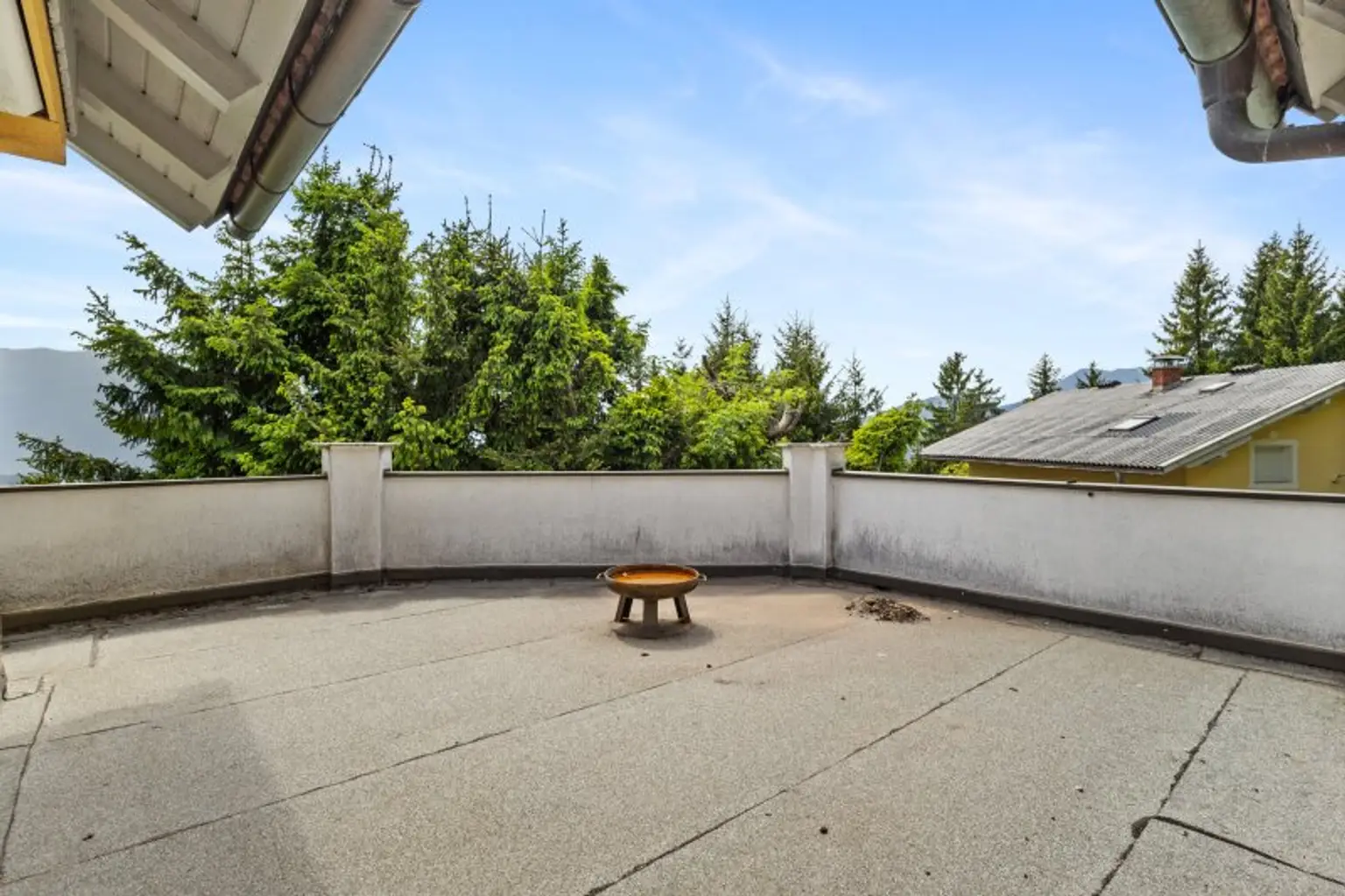 Balkon - OG - Haus - Treffling - kaufen