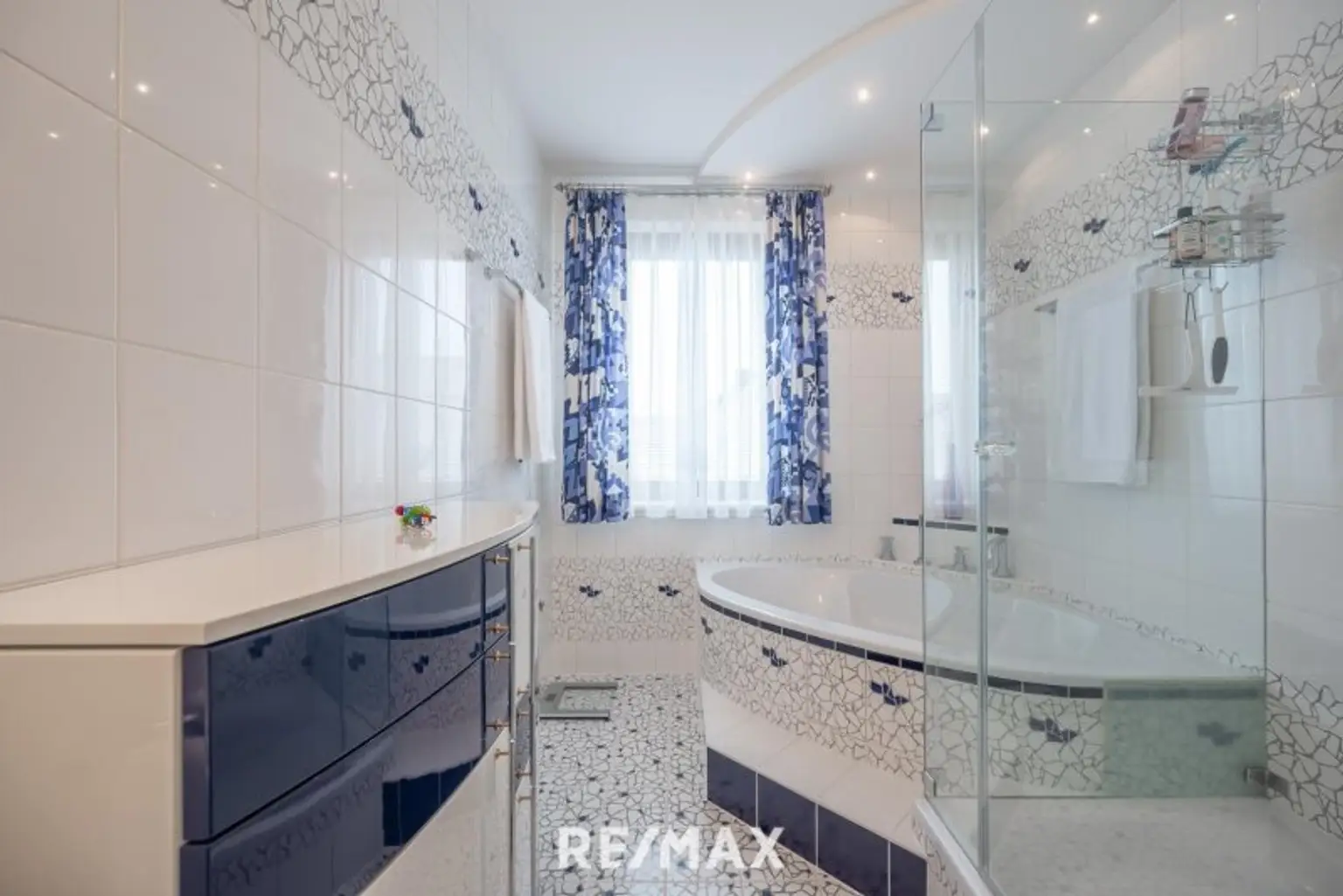 3 Zimmer 98m² Garten Maisonette-Wohnung in Hietzinger Grünruhelage | inkl. Garage