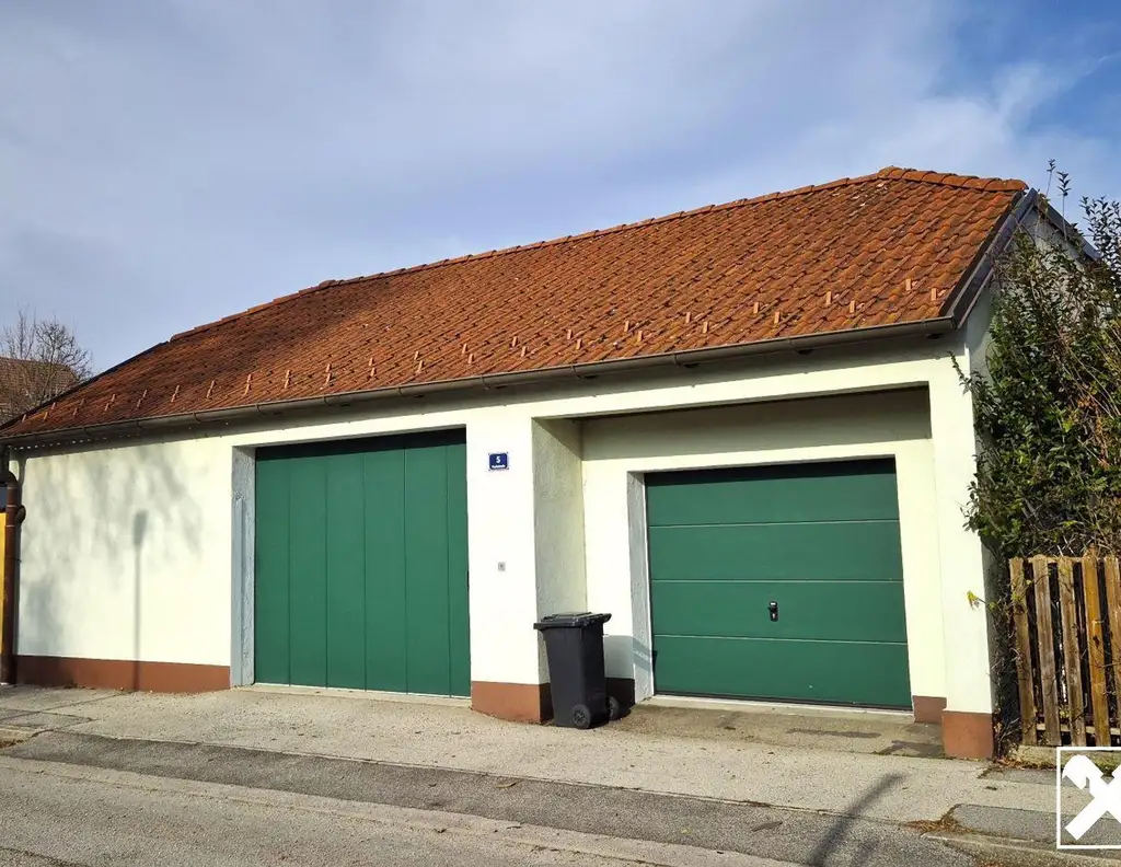 945 m² Baugrundstück in zentraler Lage von Spillern mit Altbestand