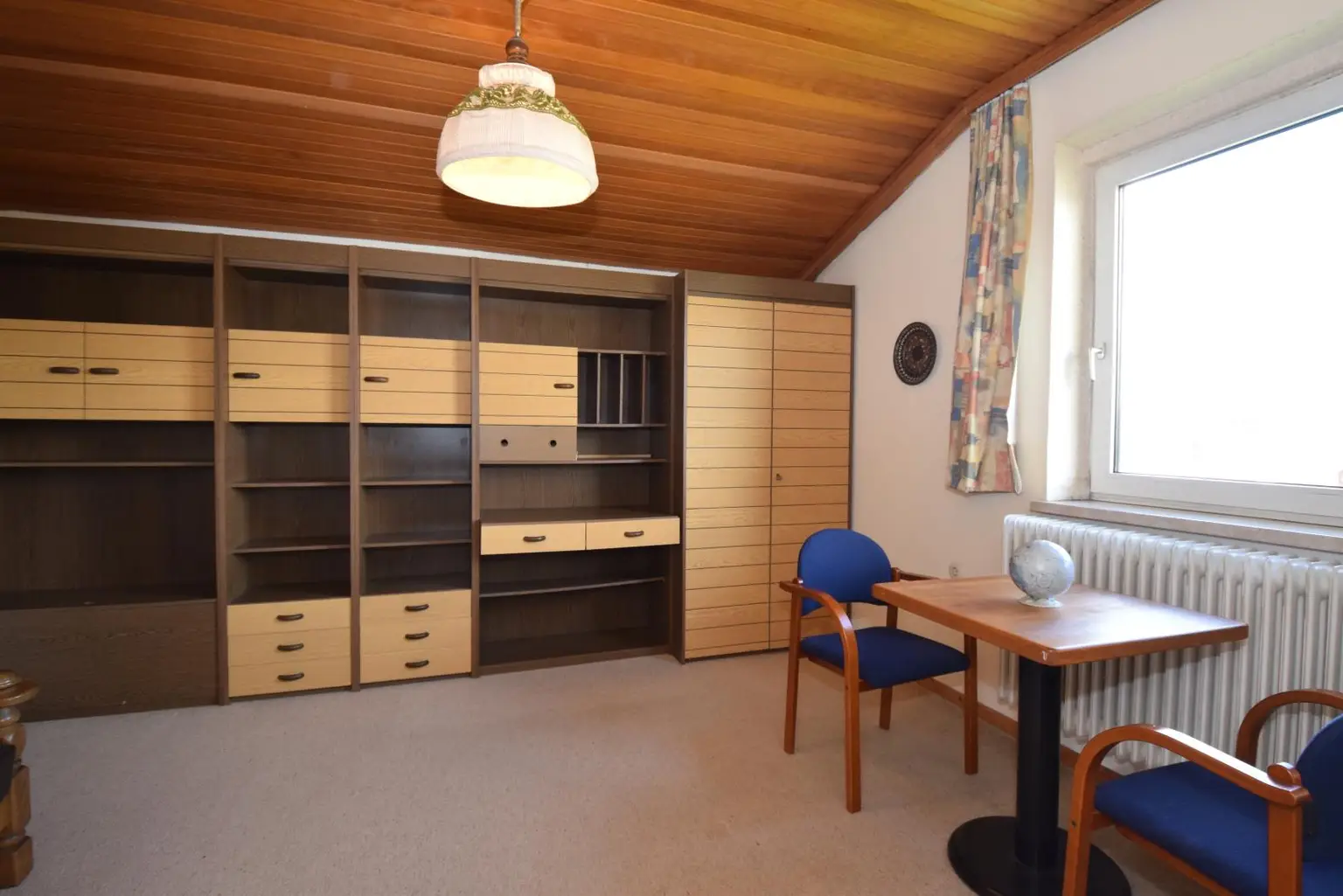 Zimmer Dachgeschoß (2)