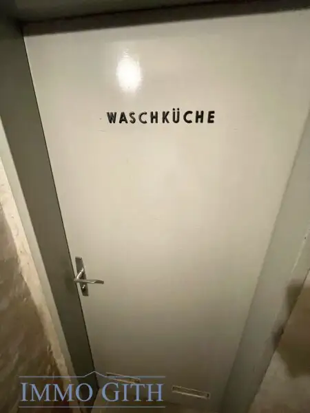 LICHTDURCHFLUTETE CA. 80 m² GROSSE 3-ZIMMER-WOHNUNG MIT BALKON IN GRÜNRUHELAGE VON POTTENSTEIN ZU KAUFEN!