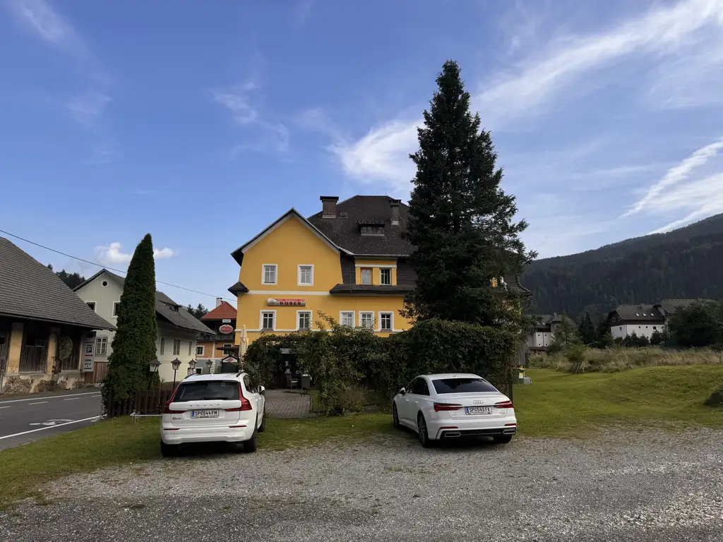 Historisches 3 Sterne Hotel am See in Kärnten mit 14 Zimmern und Top-Ausstattung - Ihr neues gastronomisches Paradies!