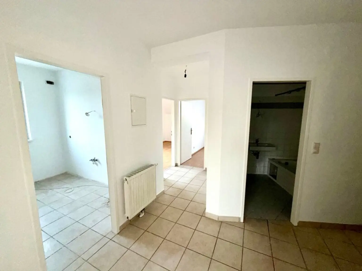 Charmante helle 3 Zimmerwohnung mit großer Terrasse