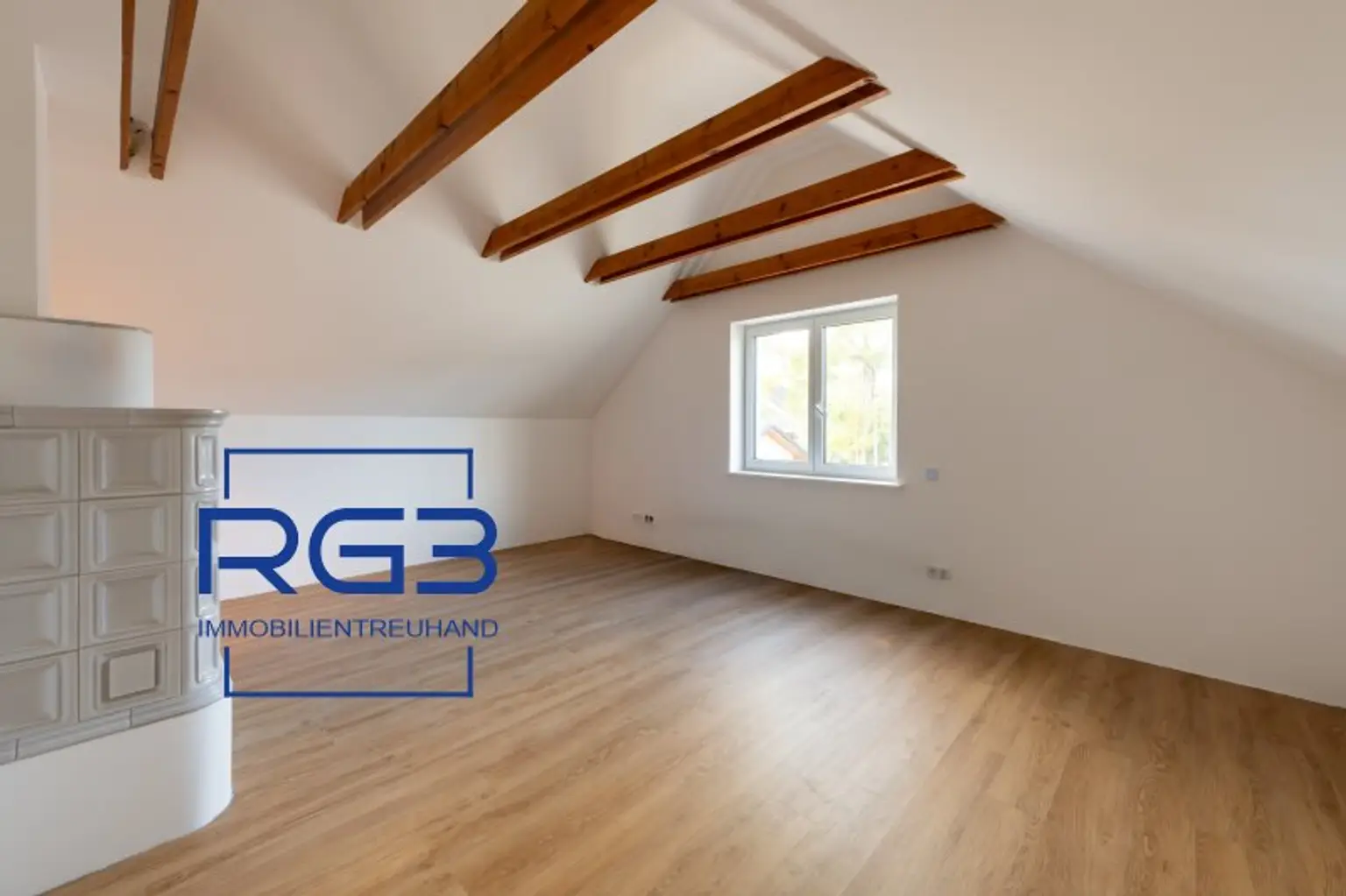 Großes Einfamilienhaus mit großem Garten # Provisionsfrei