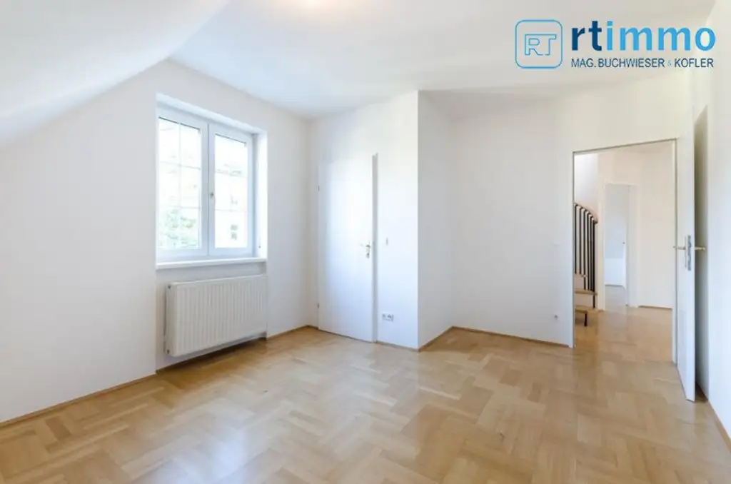 VIER ZIMMER | SCHÖNE UND HELLE TERRASSENWOHNUNG + 70 m2 DACHTERRASSE + GARAGE