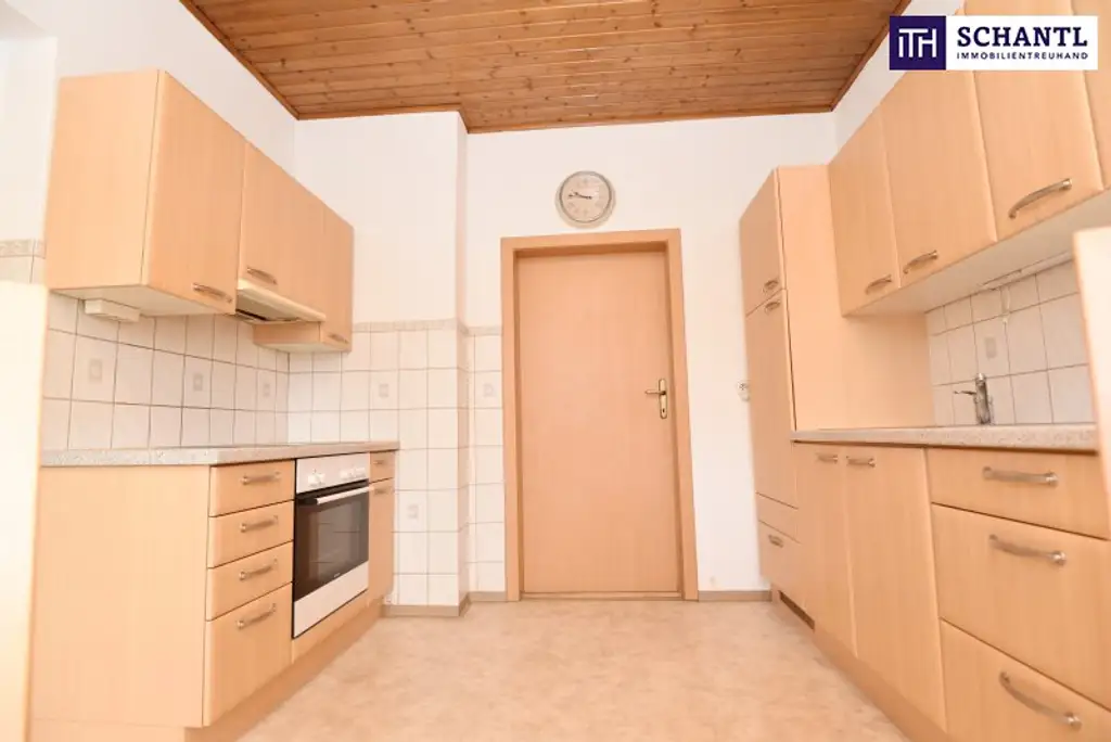 PLATZ zum WACHSEN – sanierungsbedürftiges Haus mit großem Garten und traumhaften Bäumen in Graz Liebenau! Bungalow mit Ausbaureserve!