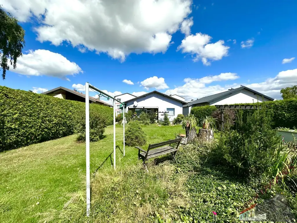 Charmantes Einfamilienhaus mit uneinsehbarem Garten in Heidenreichstein