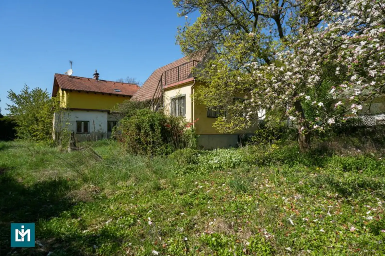 Grundstück