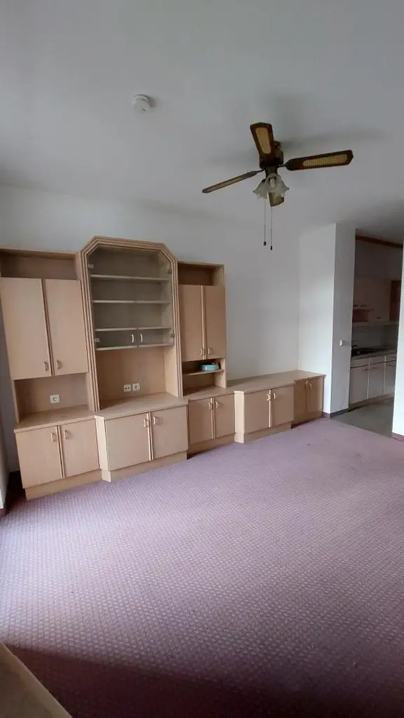 Teilmöblierte 2-Zimmer Wohnung zu vermieten!