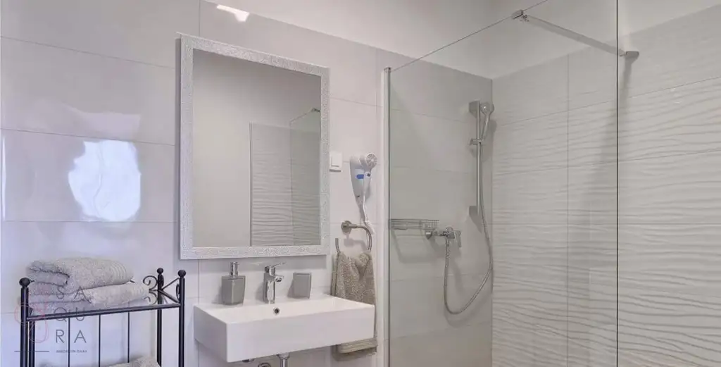 Modernes Anwesen in Pula – Mediterraner Luxus und Investitionschance