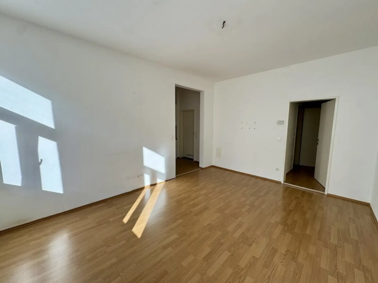 Mehrwert durch Ausbau & Sanierung – Investitionsmöglichkeit in 1120 Wien