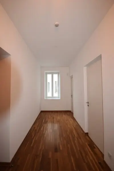 "ANDRÄVIERTEL - Stilvoll Wohnen in sanierter 3 Zimmer Altbauwohnung mit Stadtblick"