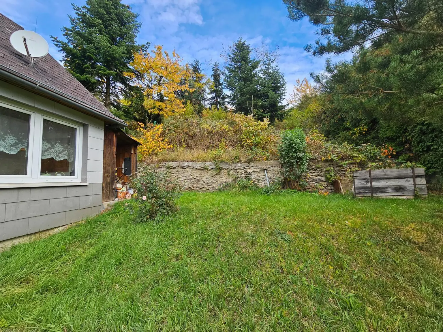 Blick zum Garten hinauf