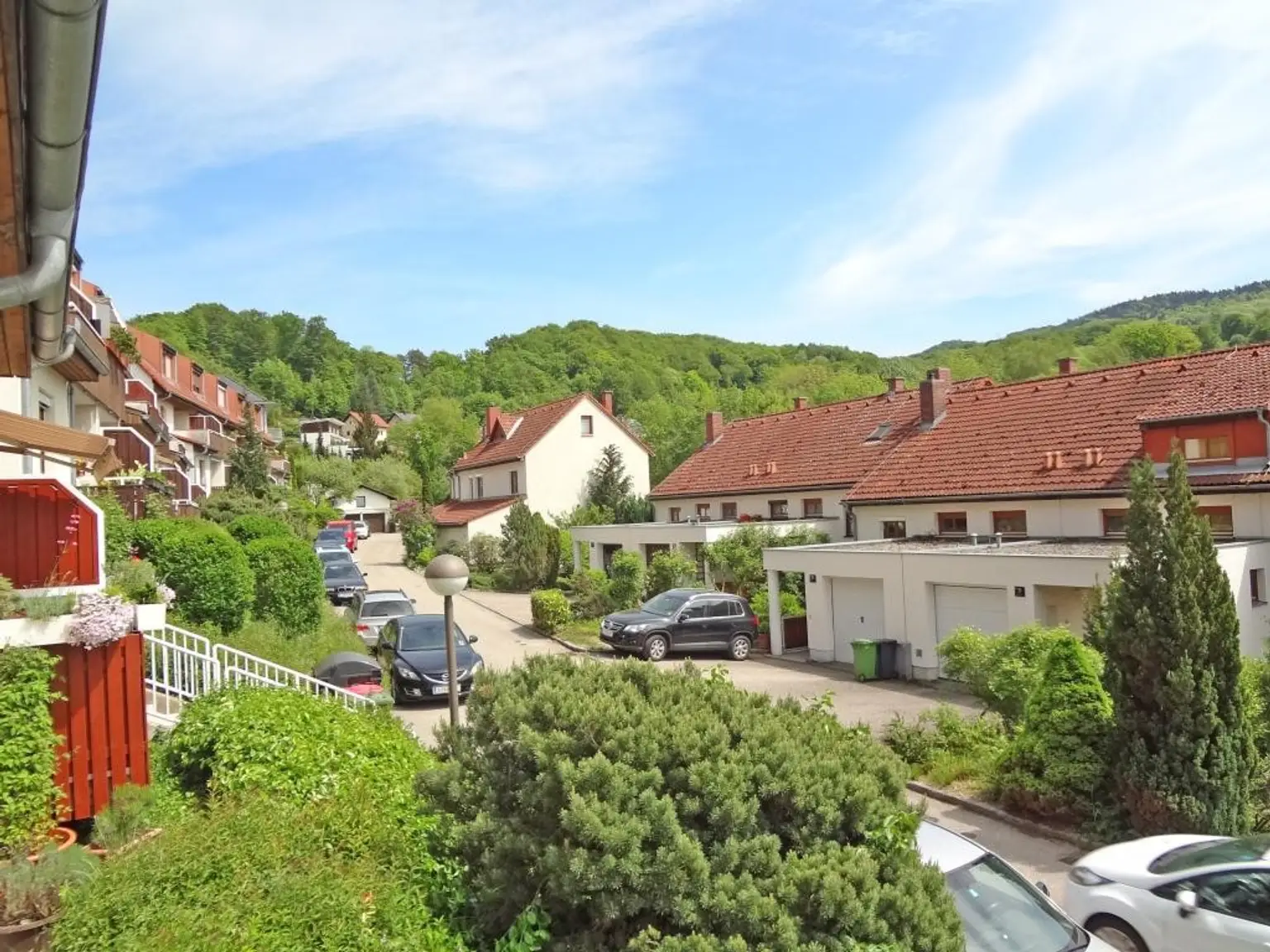 Sonnige Wohnung Nähe Pleschingersee! 3 Zimmer + Tiefgarage + Balkon