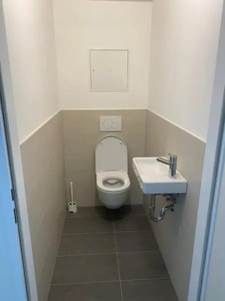 4 ZIMMER WOHNUNG MIT SEEBLICK