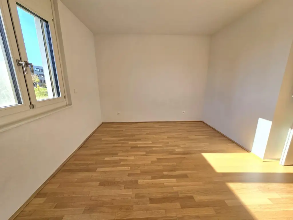 "U1 & Therme gleich ums Eck – moderne Gartenwohnung in Oberlaa"