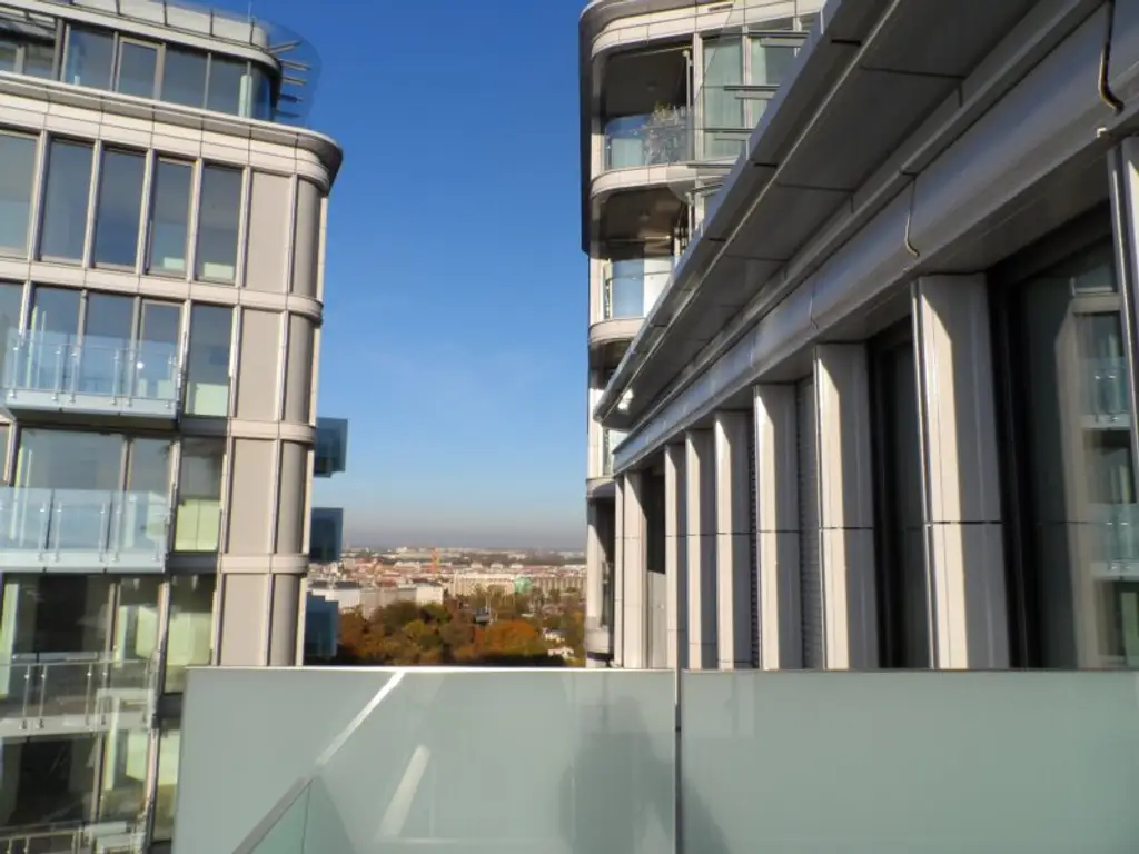 2 ZIMMER mit Balkon in: Parkapartments - CITYNAHER WOHNSITZ ab Dezember!